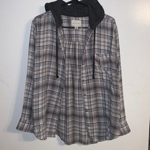 American Eagle Grey Scale Medium Hooded Flannel